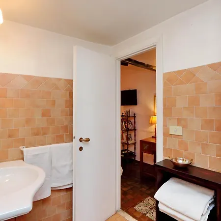 Giubbonari Bed & Breakfast *